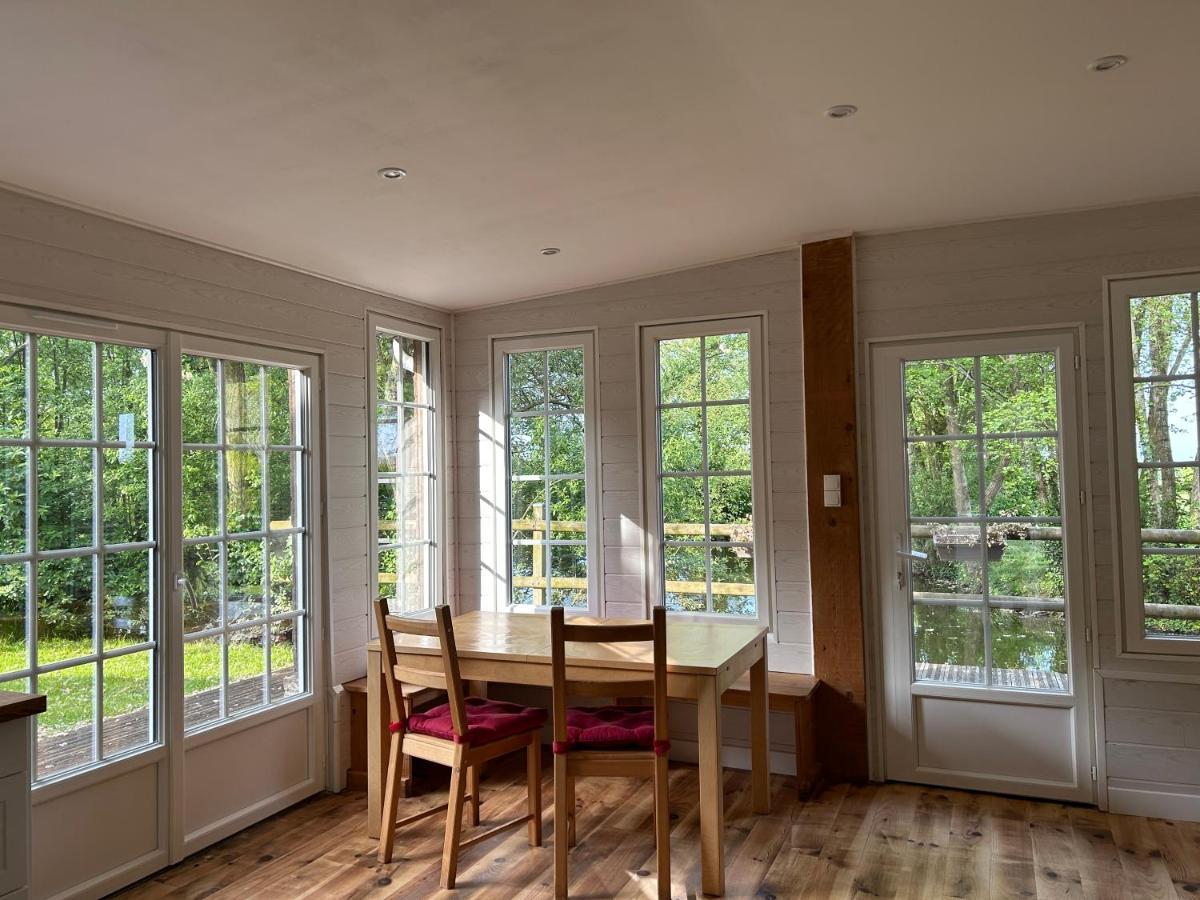 La Maison De L'Etang Manerbe Bagian luar foto
